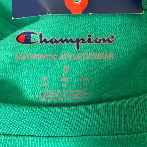 Mens Champion short sleeved shirt - Picture 3 of 5